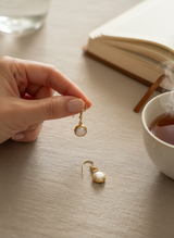 Pearl dangle earrings