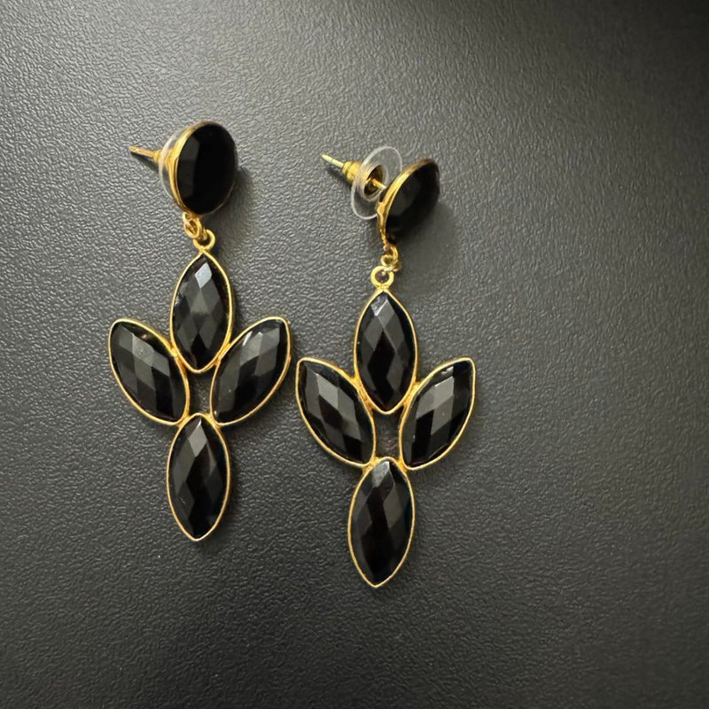 black onyx chandelier earring