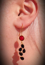 garnet onyx Enthralling earrings